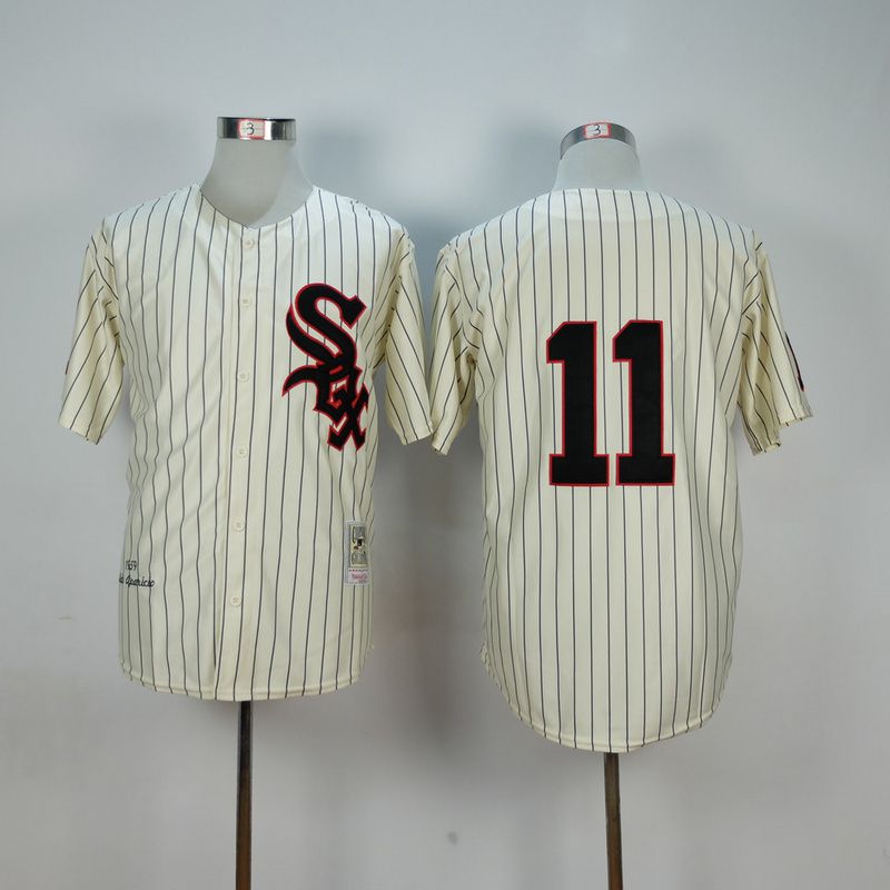 Men Chicago White Sox #11 Aparicio Cream Throwback 1959 MLB Jerseys->chicago white sox->MLB Jersey